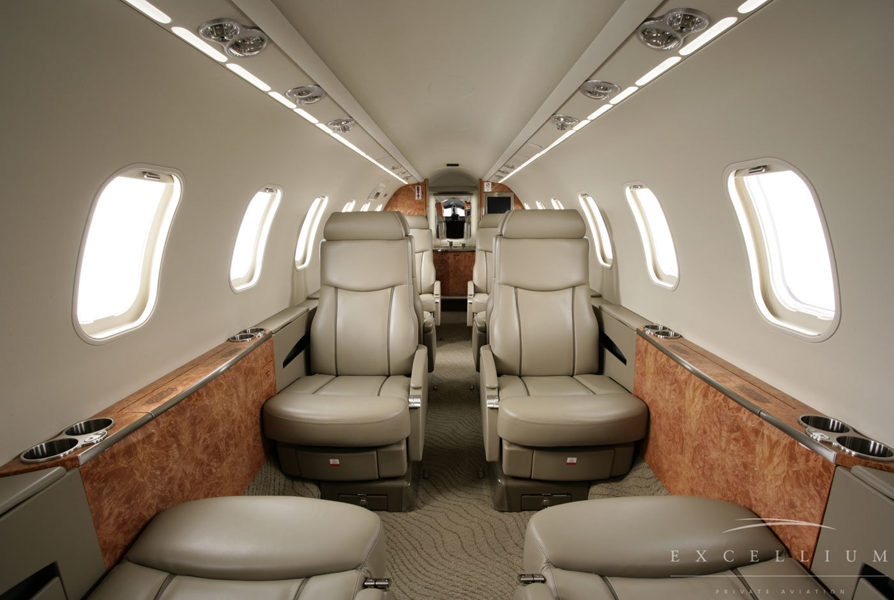 lear45interior